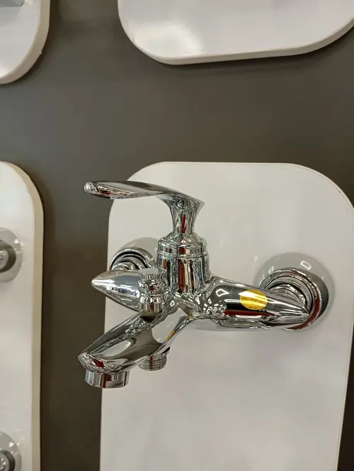 شیر دوش هایسی مدل آمیوس کروم