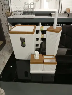 ست 5 پارچه CONTRAST سفید چوب  خطی - کد 8900